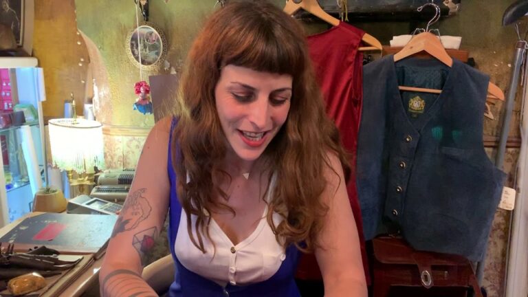 Gu&iacute;a de Tiendas de Ropa Vintage en Mislata
