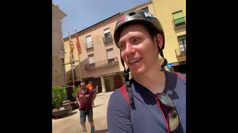 Asociaciones de Ciclismo Urbano en Valencia: Gu&iacute;a Completa